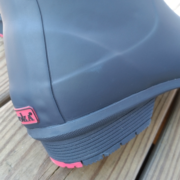 🆕Chooka City Solid Mid Waterproof Rain Boot Navy Blue w/ Brown Trim Size 9 - Picture 10 of 15